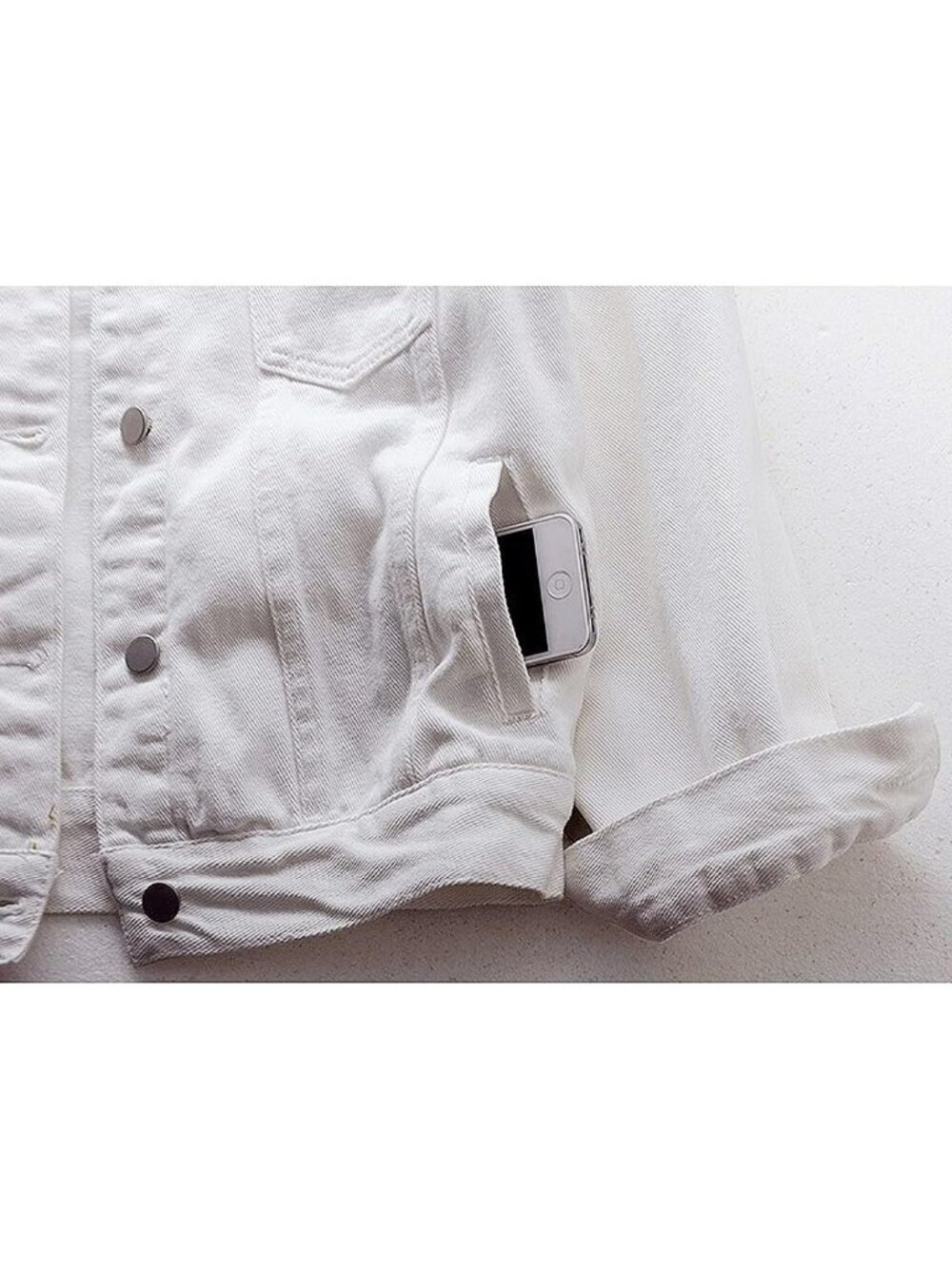 Women's White Denim Button Closed Long Sleeve Solid Color Jacket With Pockets - Picture 4 of 6